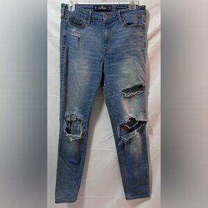 Hollister High Rise, Super Skinny Crop Ripped Blue Jeans. Size 7R. W28/L26.
